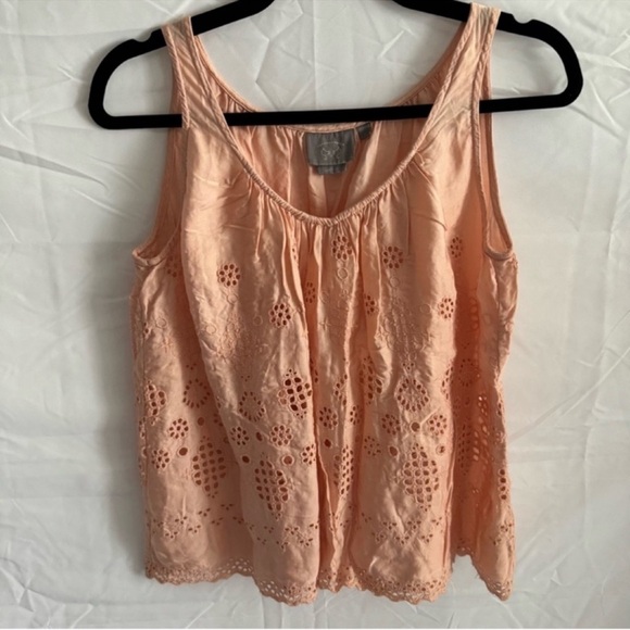 Anthropologie Vanessa Virginia Sadie Peach Coral Eyelet Sleeveless Top Size 0 - Picture 2 of 8